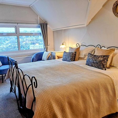 Schooner Point Guest House Looe Ngoại thất bức ảnh